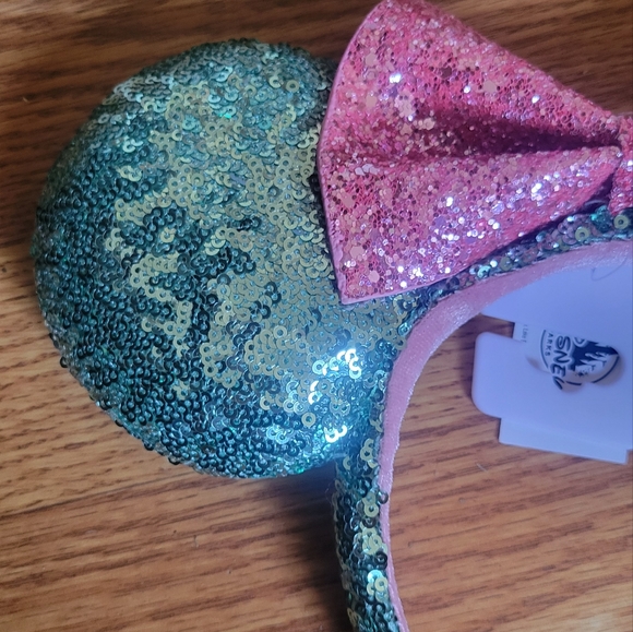 Sparkly Disney ears - Picture 2 of 2